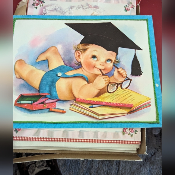 Guys and Gals Oversized assorted cards - Picture 4 of 16